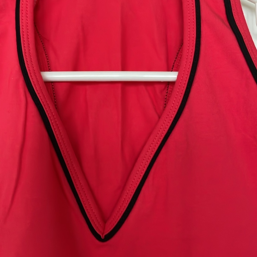 Workout Top - Picture 5 of 6